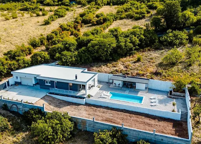 Lumiere * Μόσταρ