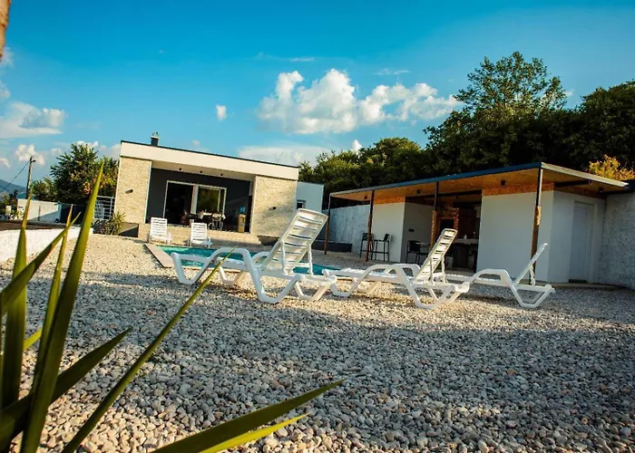 Lumiere * Μόσταρ